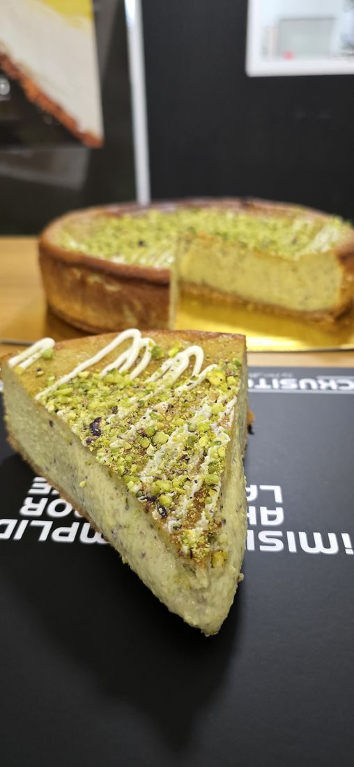Tarta de queso de pistacho